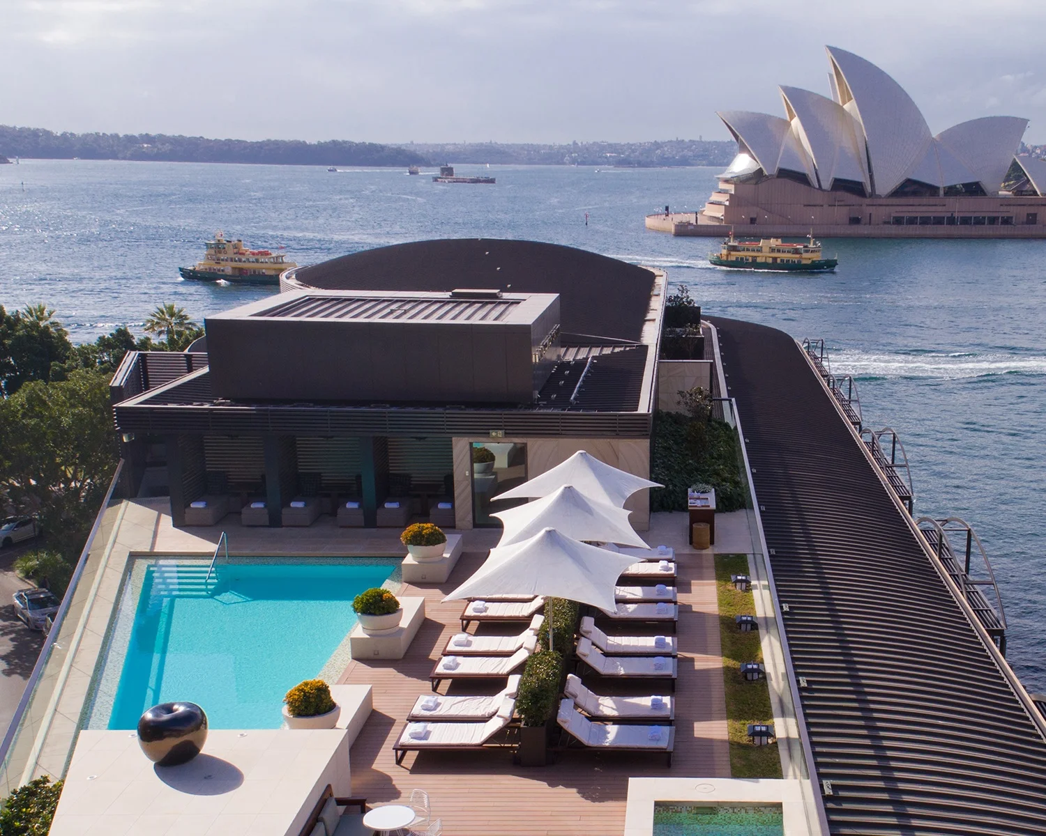 A detail of the Park Hyatt Sydney facade.